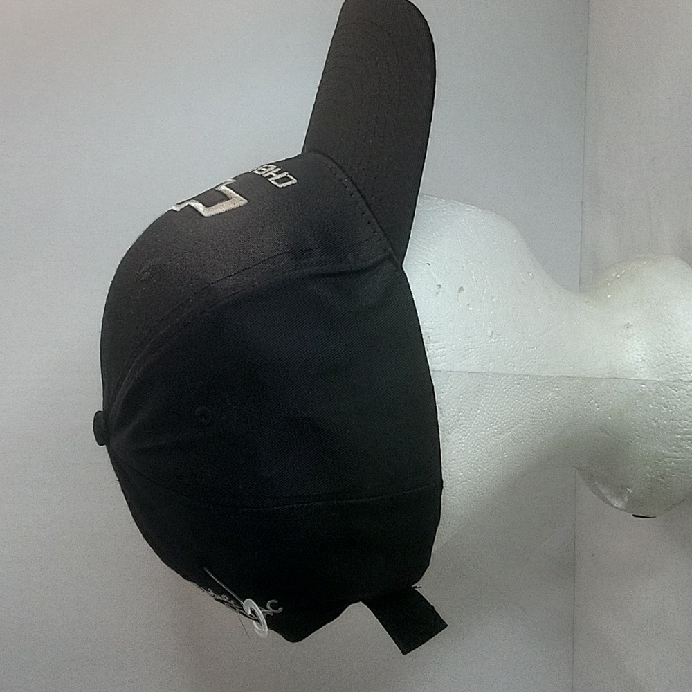 Hat - Picture 2 of 8